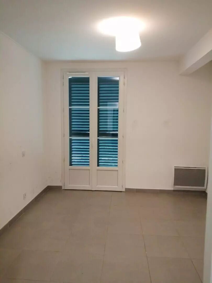 Appartement à louer, 44m², Châteauneuf-le-Rouge