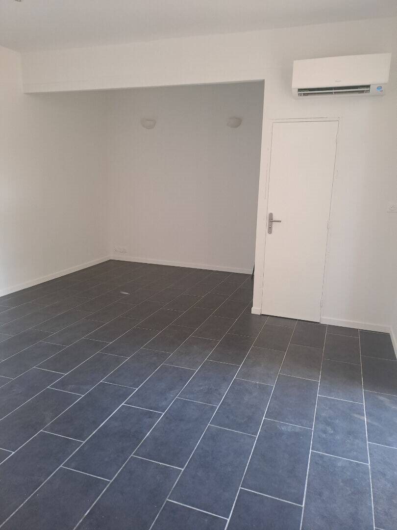 Maison à louer, 73m², Peypin
