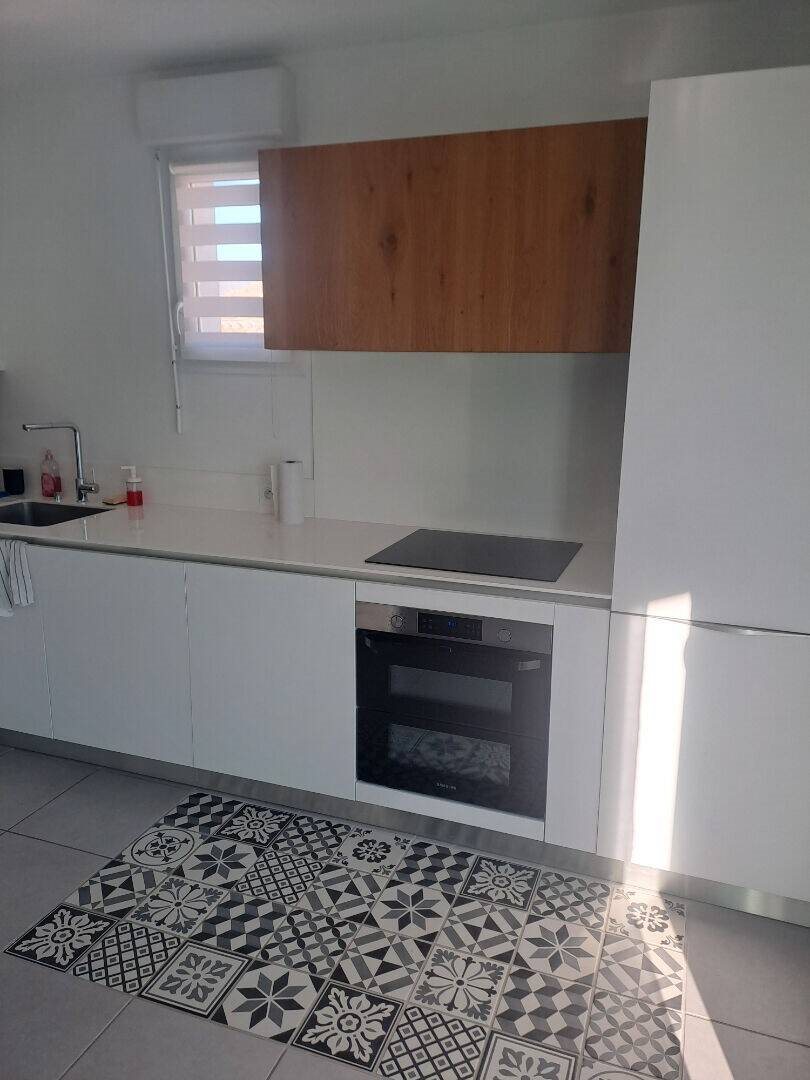 Appartement à louer, 49m², Saint-Zacharie