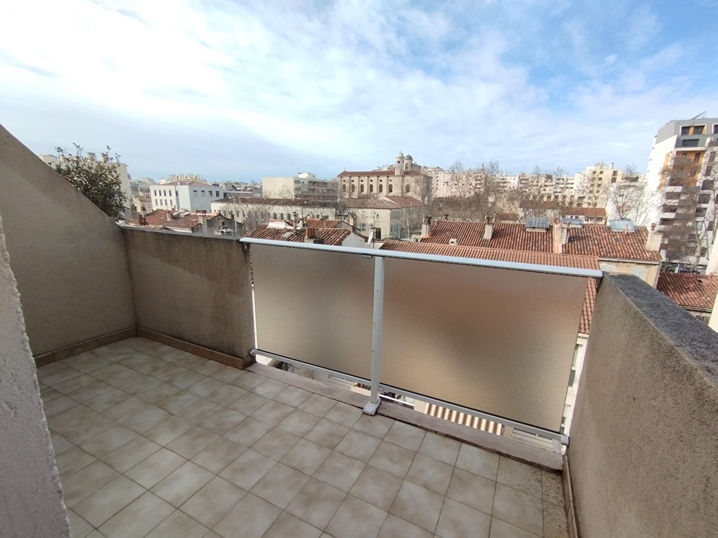 Appartement à louer, 46m², Marseille 5ème