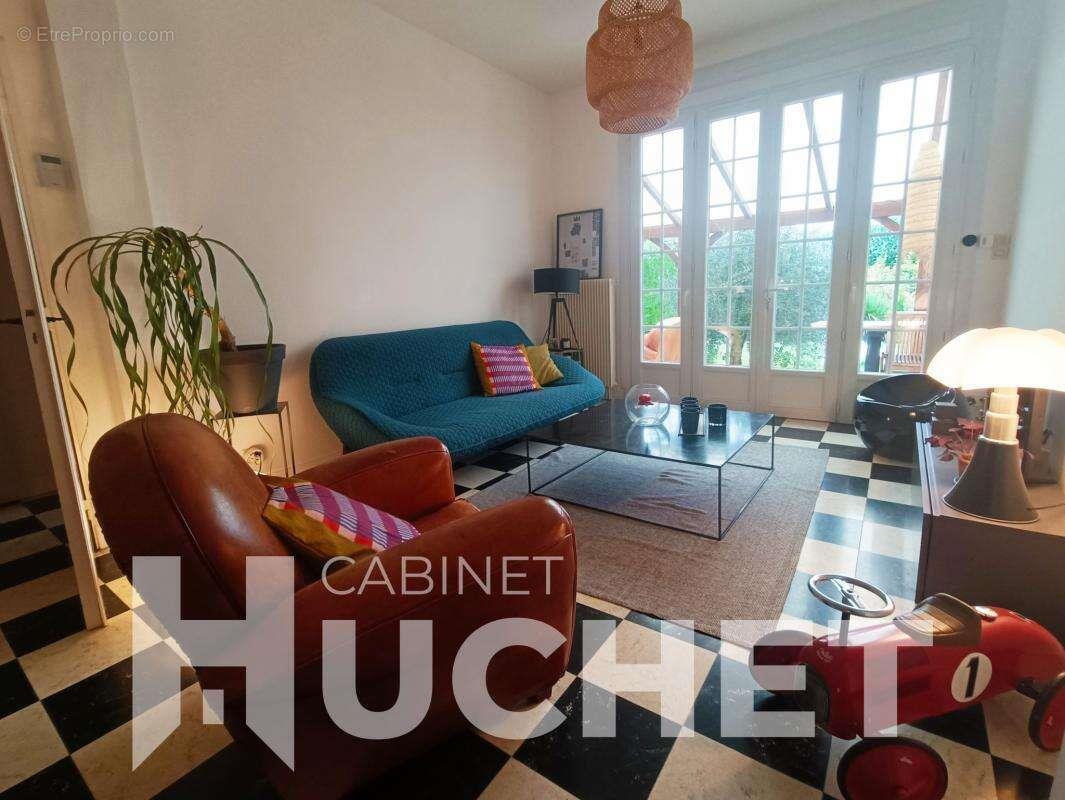 Appartement à vendre, 109m², Evrecy