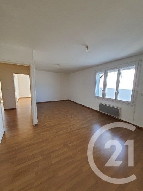 Appartement à louer, 79m², Jallans