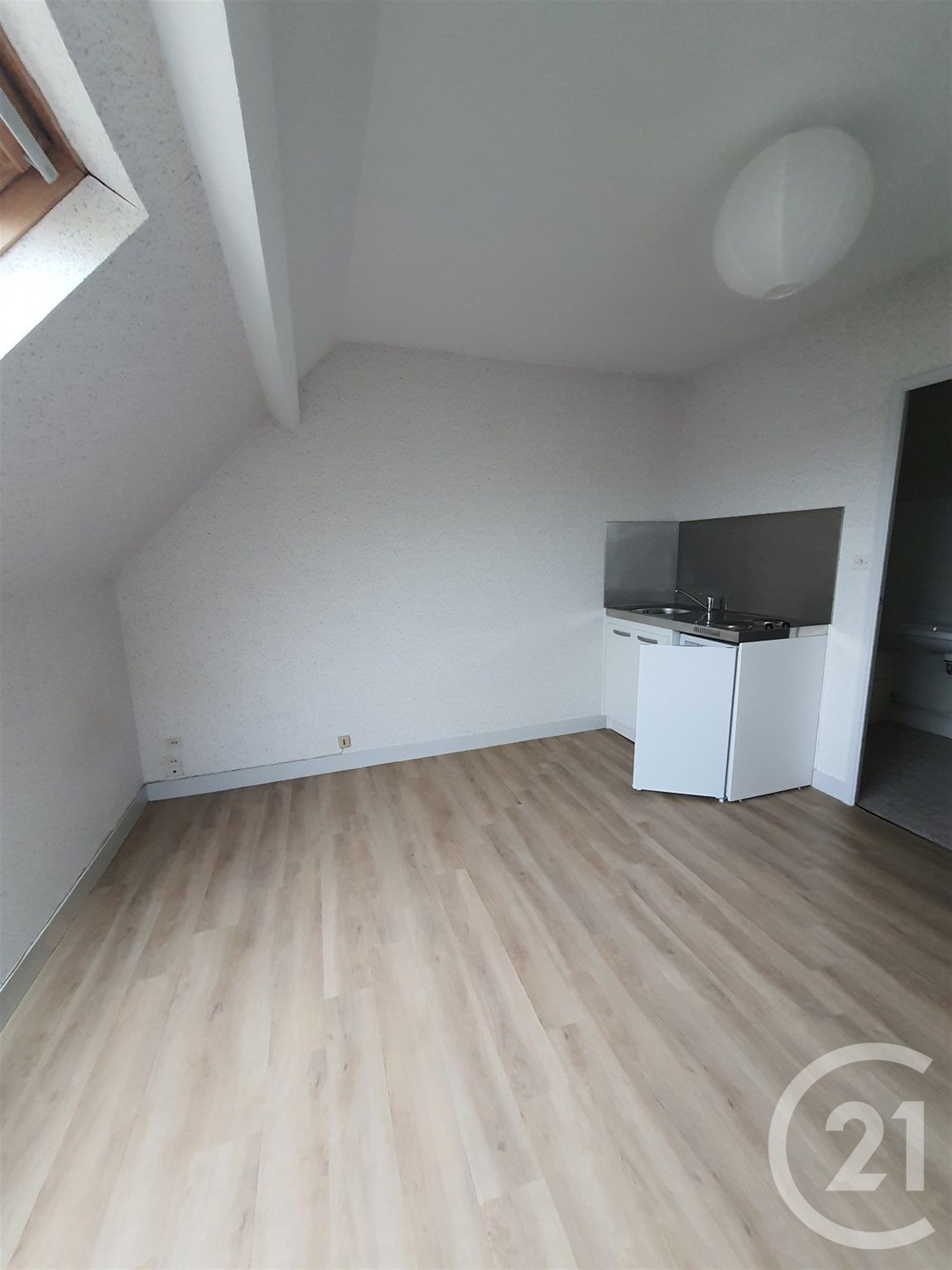 Appartement à louer, 16m², Châteaudun