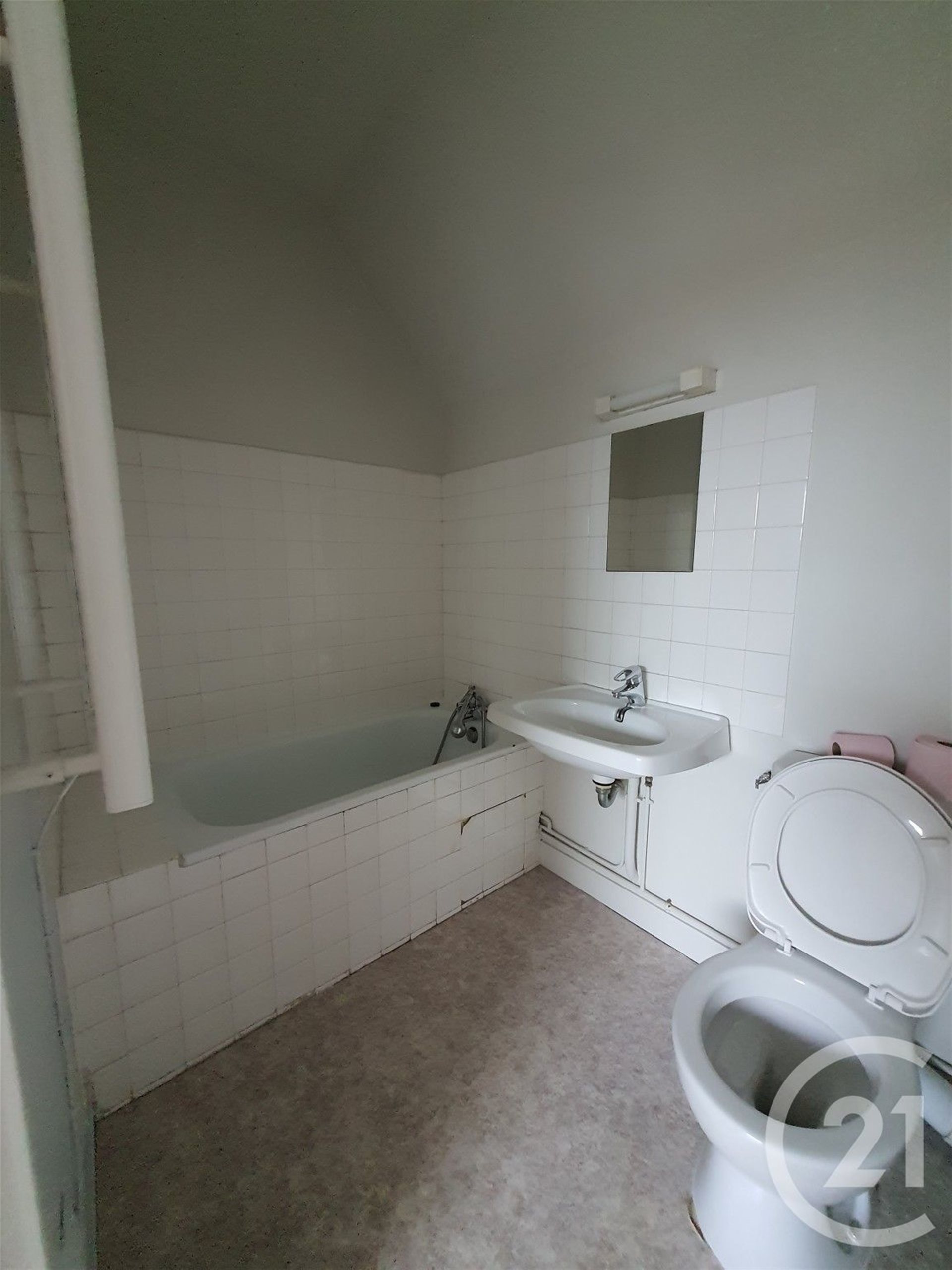 Appartement à louer, 16m², Châteaudun