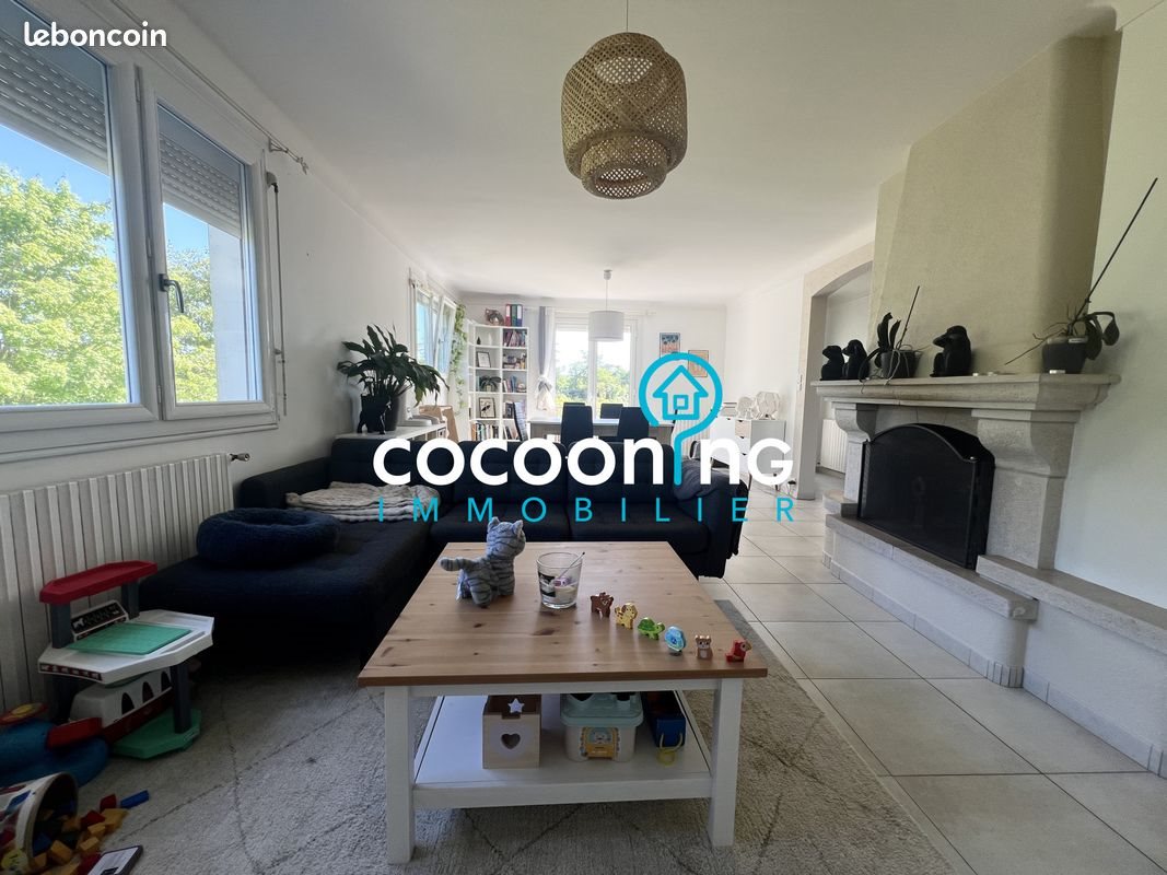 Maison à louer, 101m², Vallet