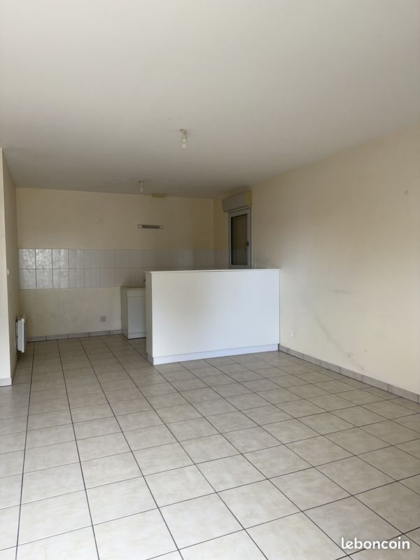 Maison à louer, 50m², Vernantes