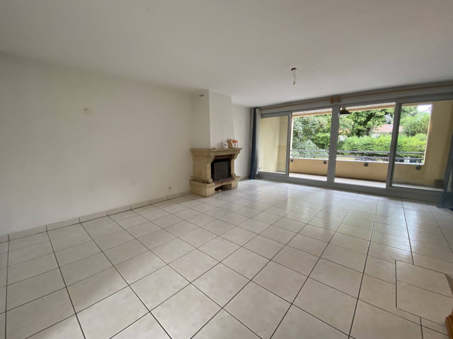 Maison à louer, 112m², Sainte-Foy-lès-Lyon