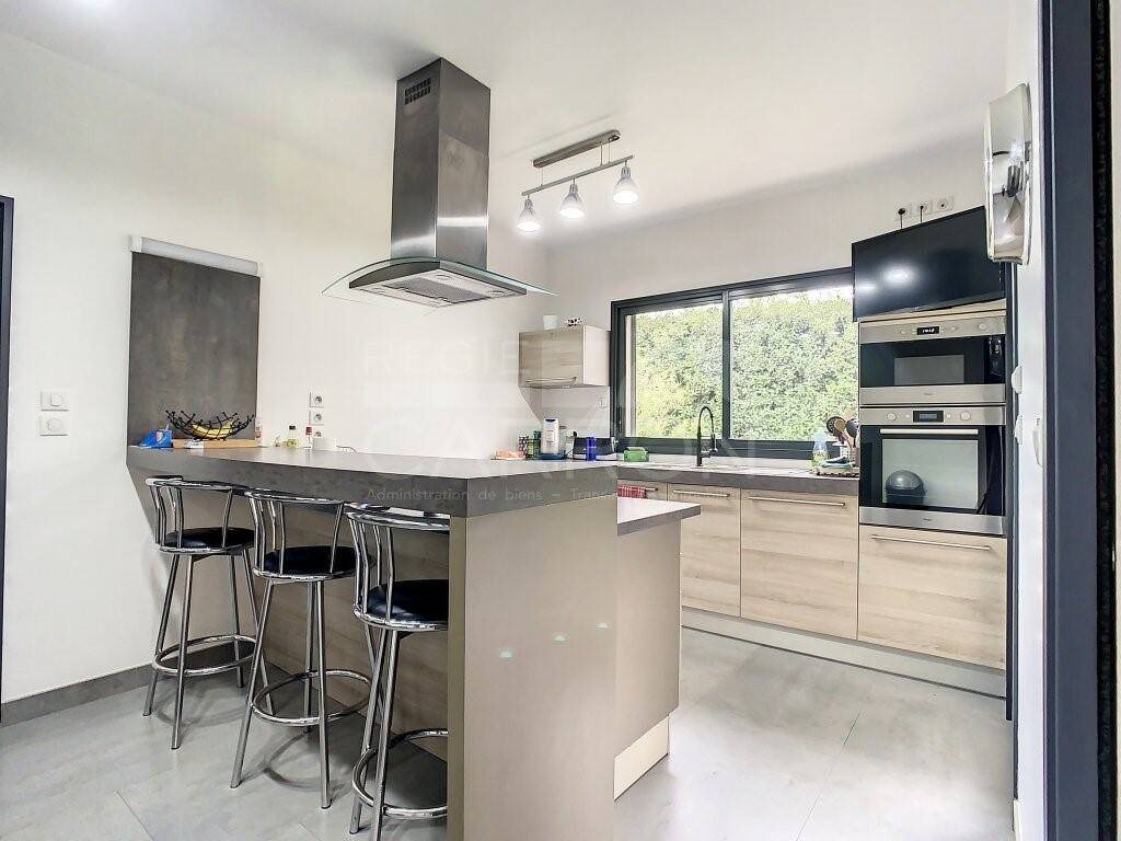 Maison à louer, 177m², Saint-Cyr-au-Mont-d'Or