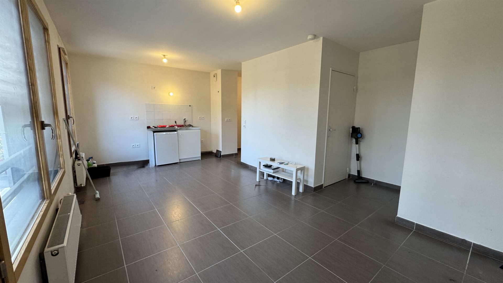Appartement à louer, 31m², Bron