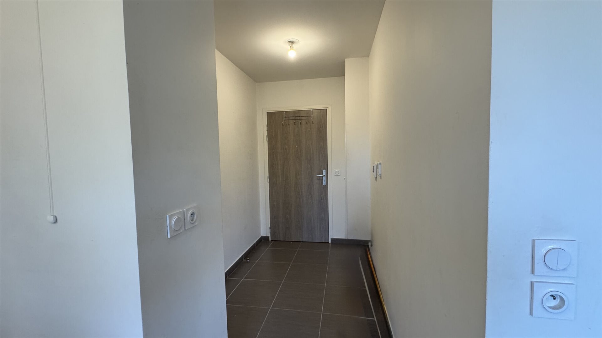 Appartement à louer, 31m², Bron