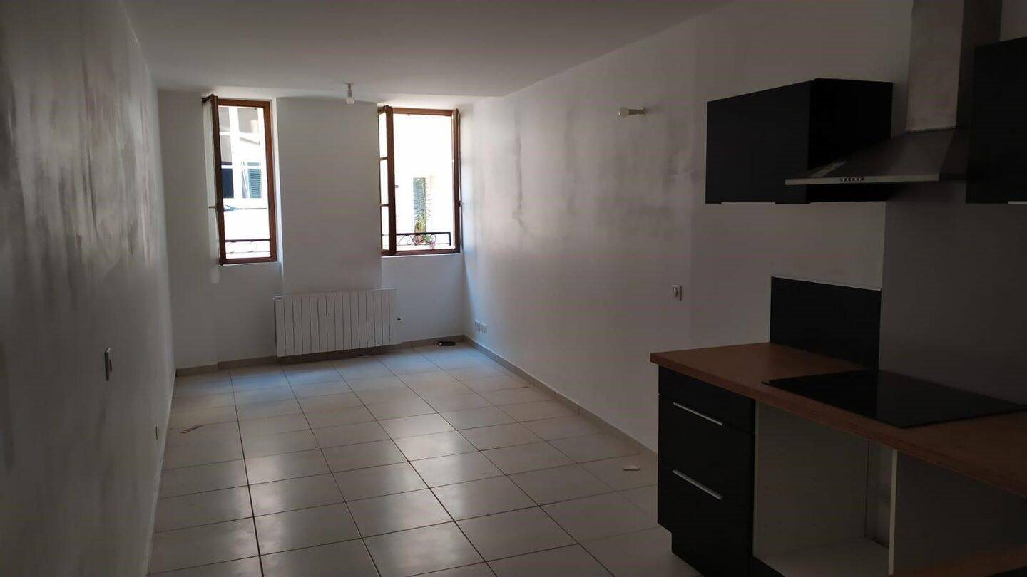 Appartement à louer, 48m², Toulon