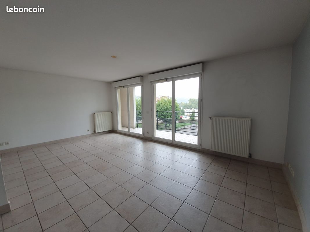 Appartement à louer, 78m², Les Roches-de-Condrieu