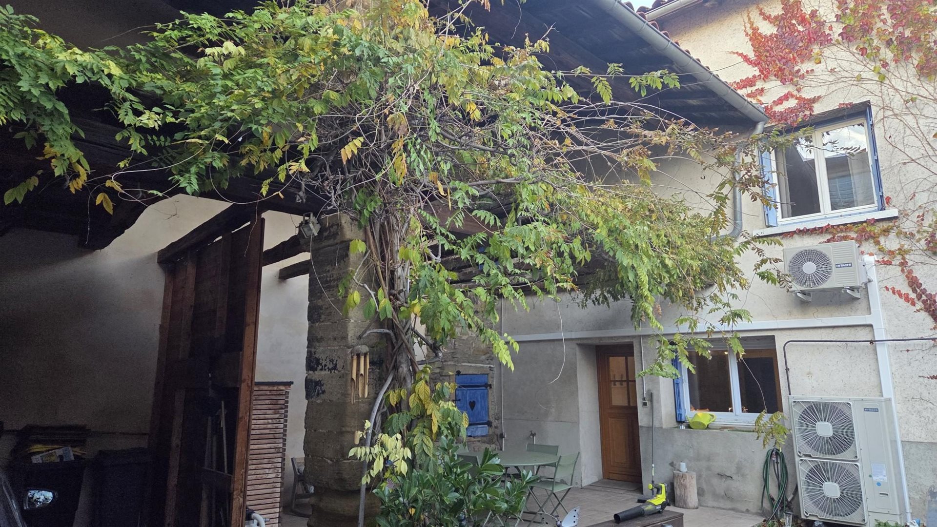 Maison à louer, 160m², Communay