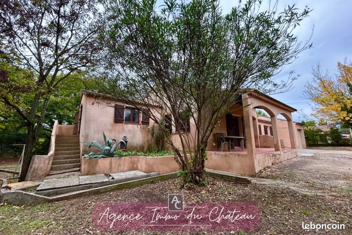 Appartement à vendre, 103m², Sainte-Anastasie-sur-Issole