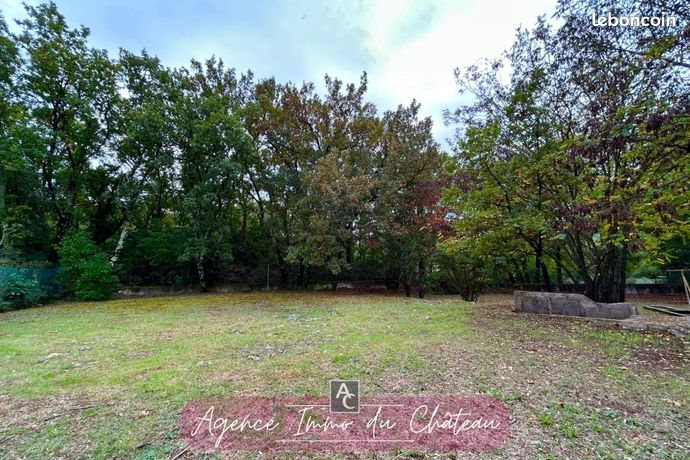 Appartement à vendre, 103m², Sainte-Anastasie-sur-Issole