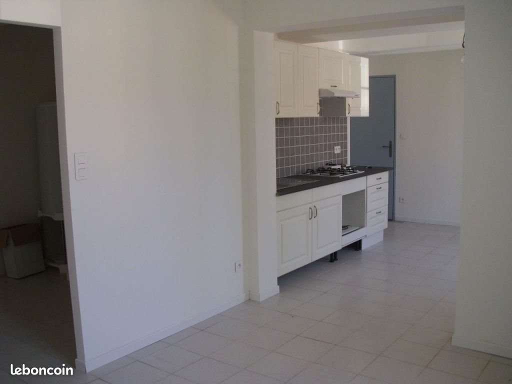 Appartement à louer, 36m², Althen-des-Paluds