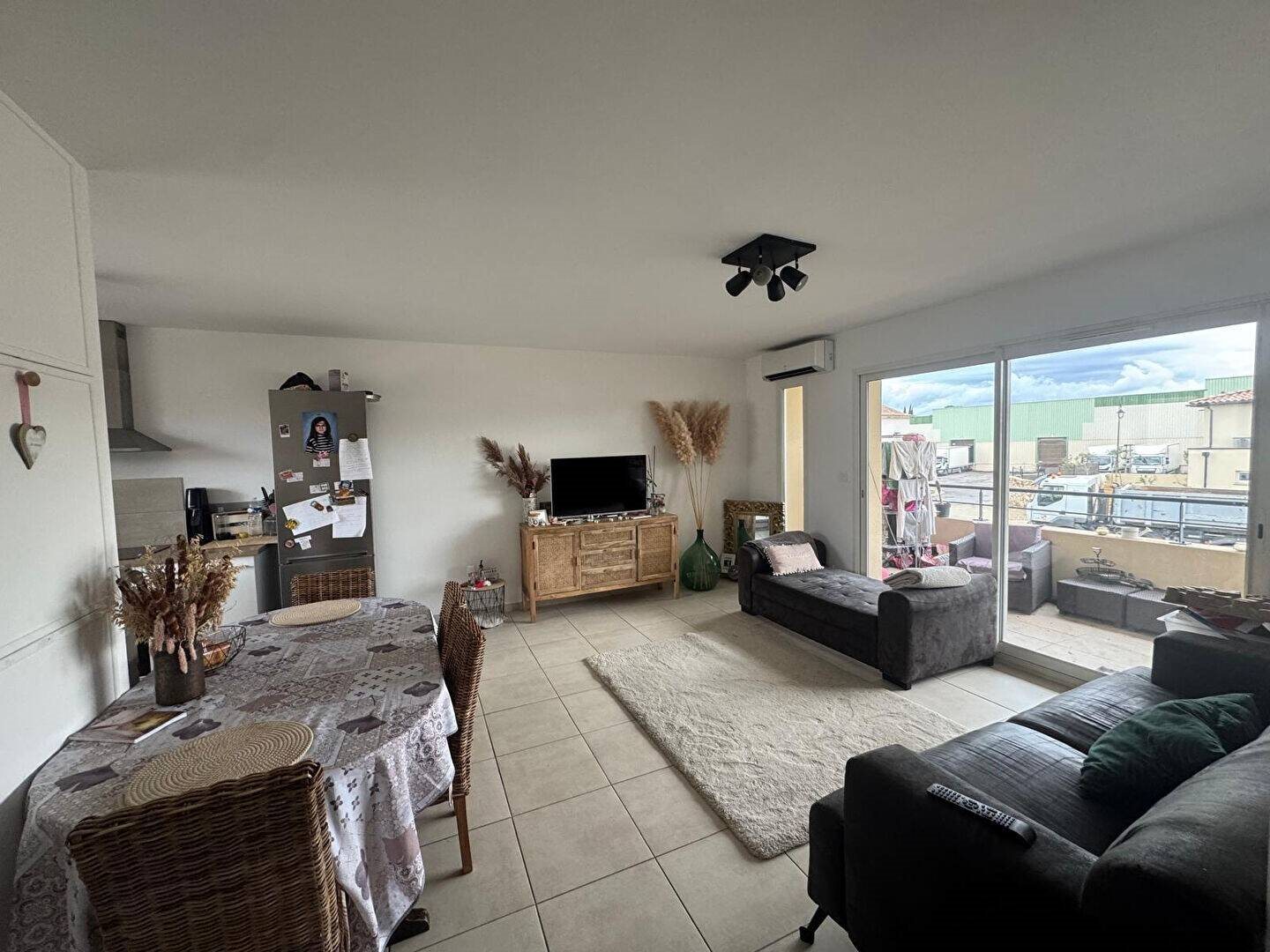 Appartement à louer, 60m², Althen-des-Paluds