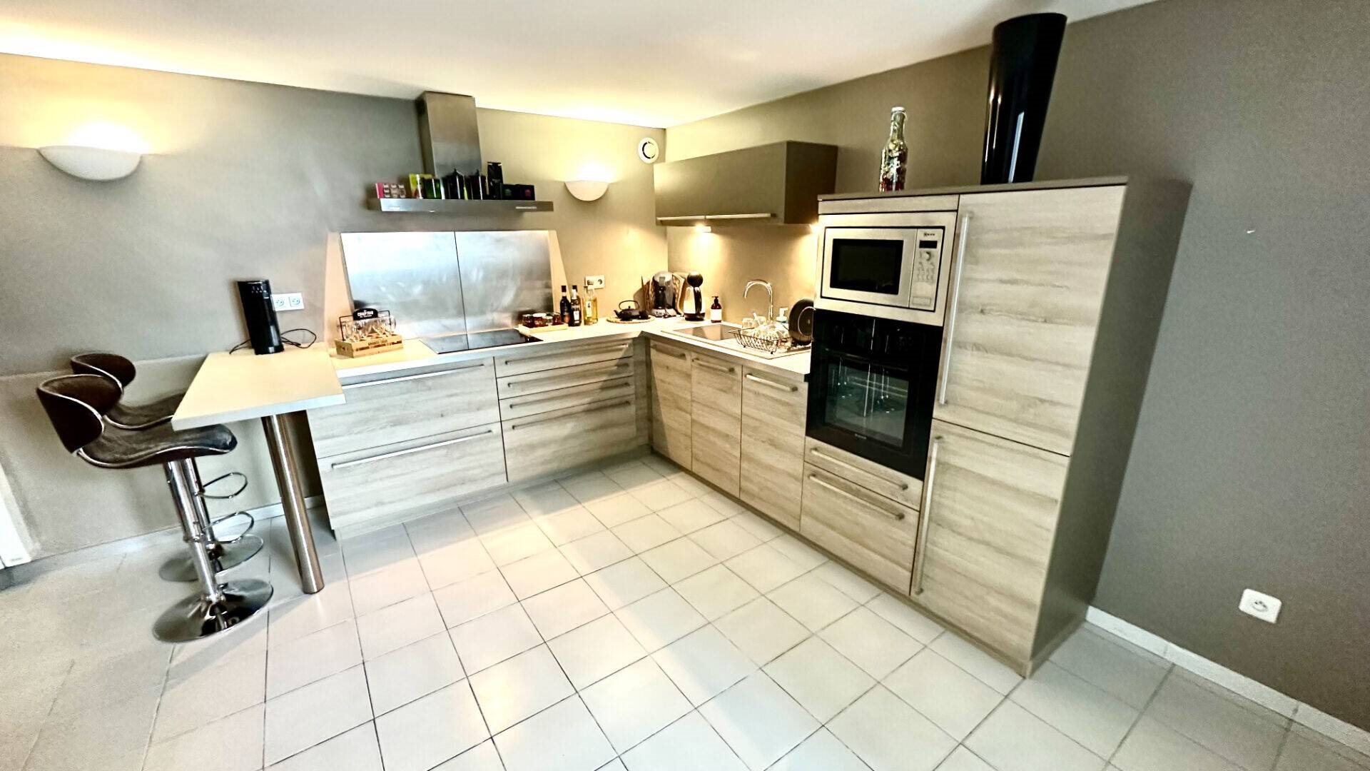 Appartement à louer, 105m², Althen-des-Paluds