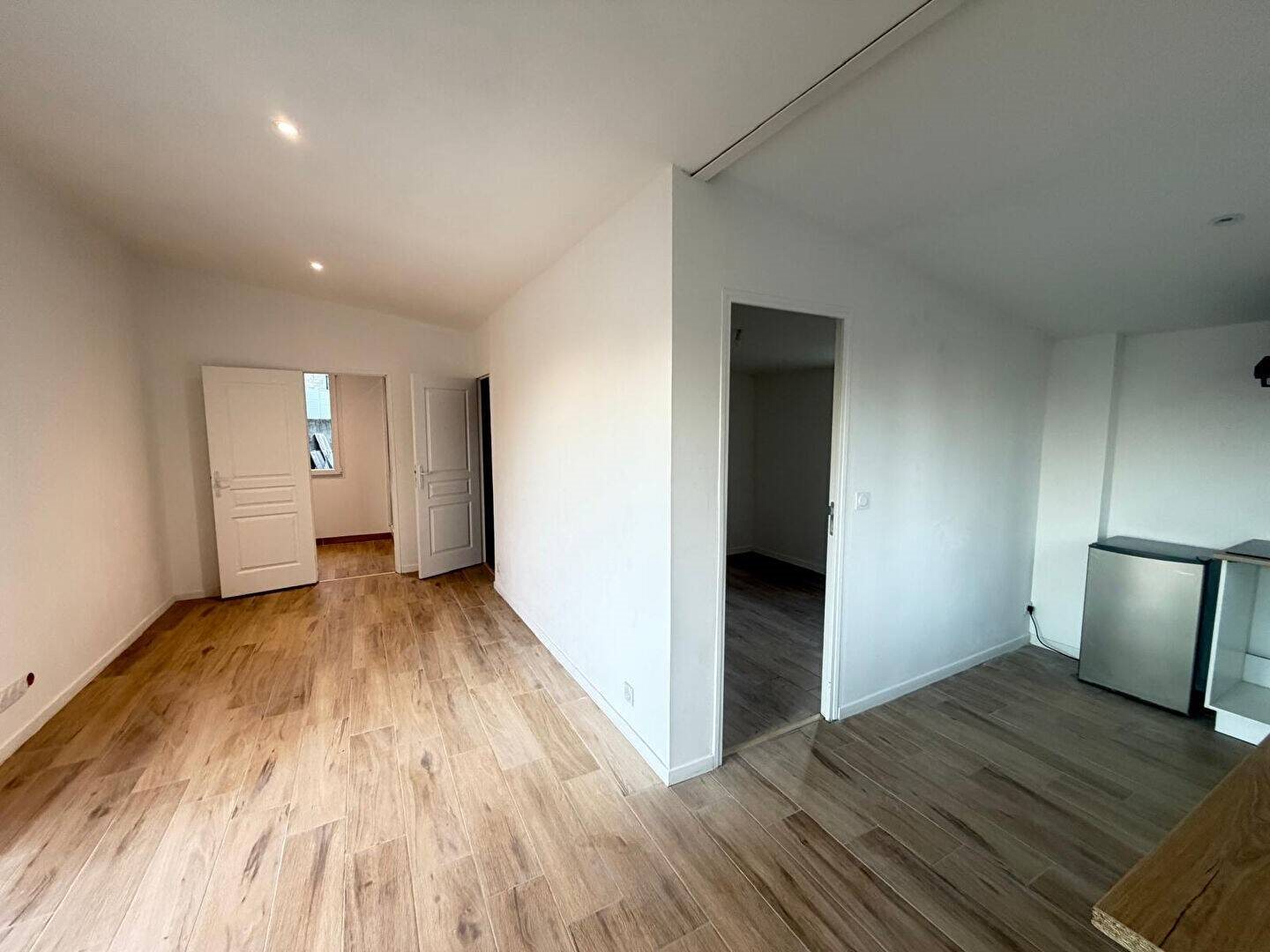 Maison à louer, 44m², Althen-des-Paluds