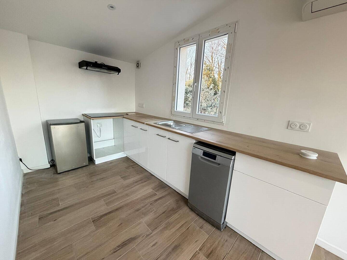 Maison à louer, 48m², Althen-des-Paluds