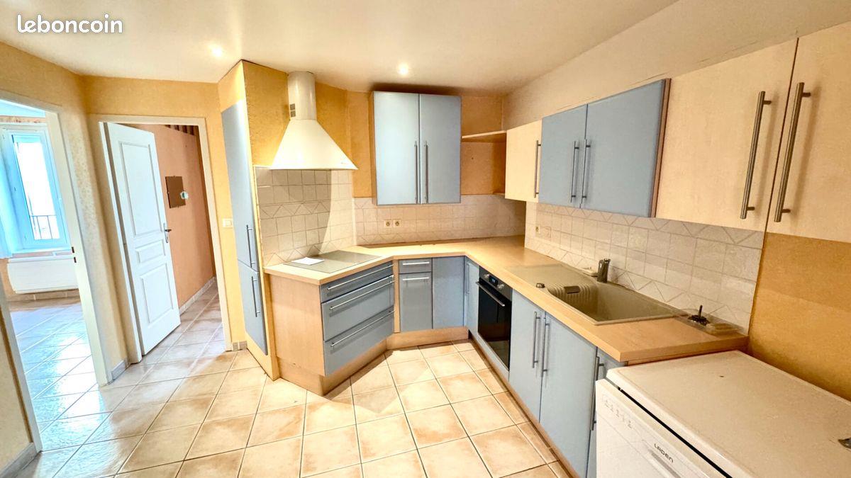Appartement à vendre, 66m², Entraigues-sur-la-Sorgue
