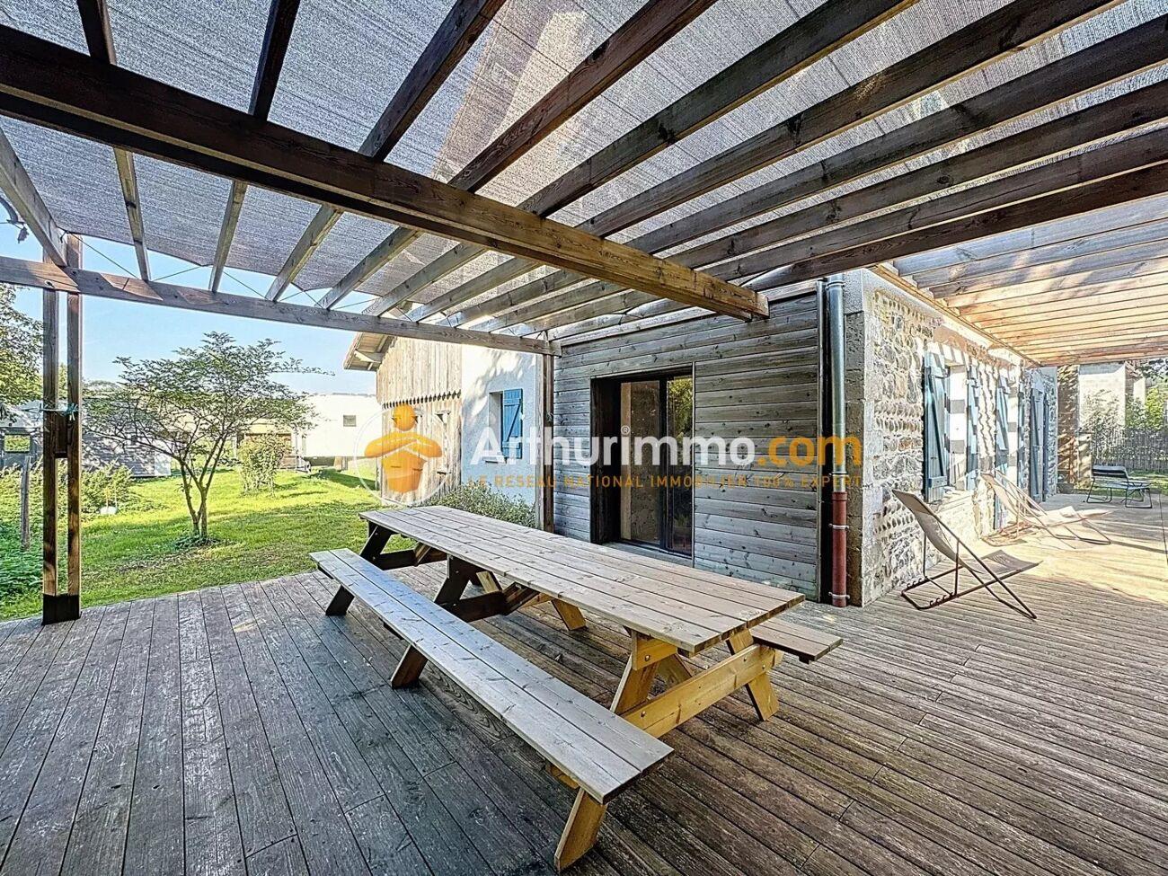 Maison à vendre, 141m², Four