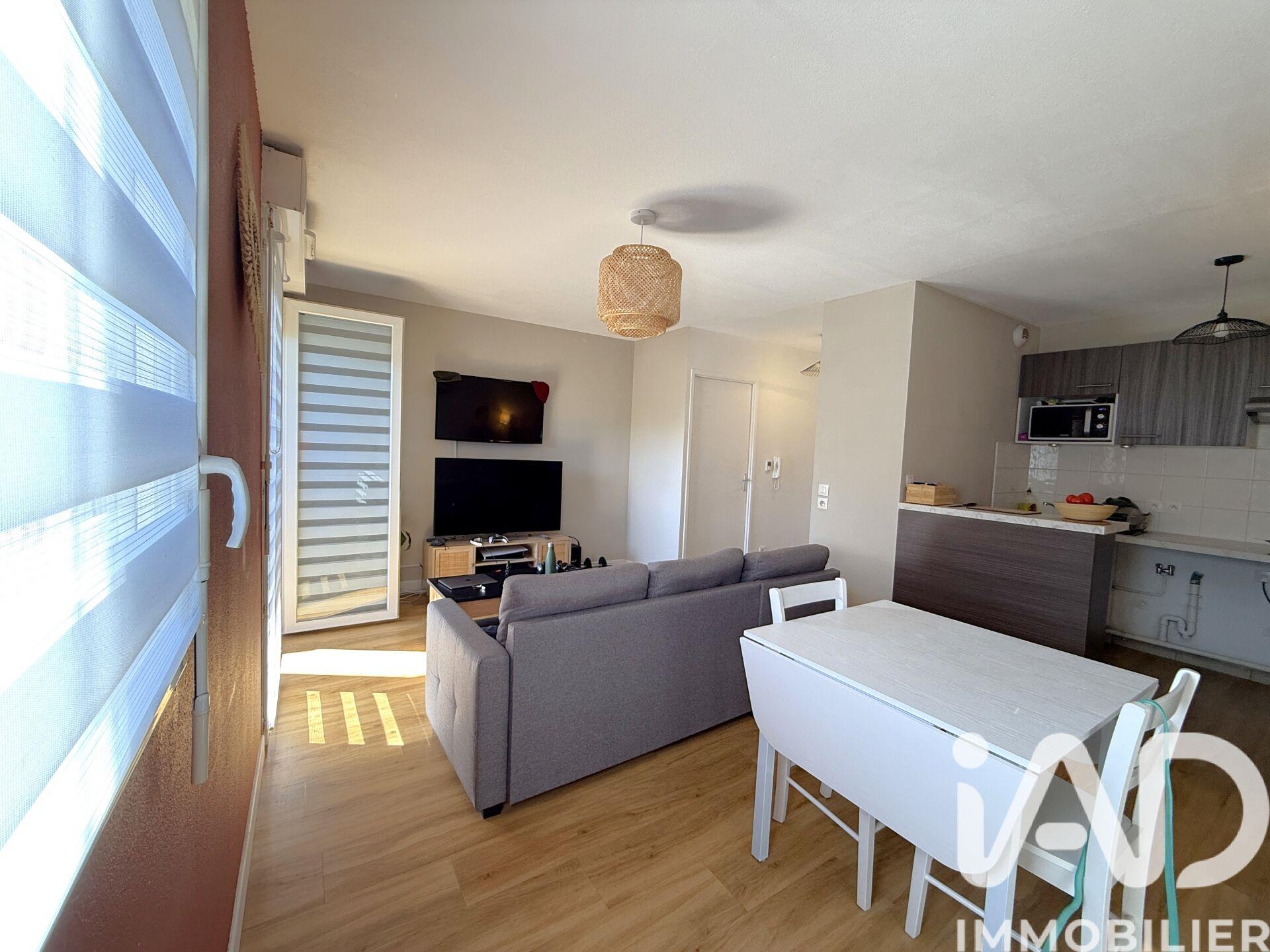 Appartement à louer, 42m², La Rivière-Saint-Sauveur