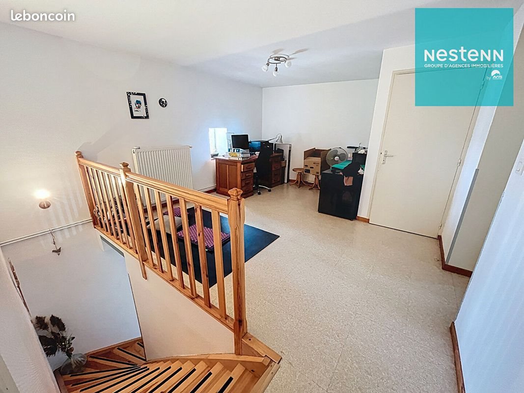 Appartement à vendre, 140m², Lézigneux