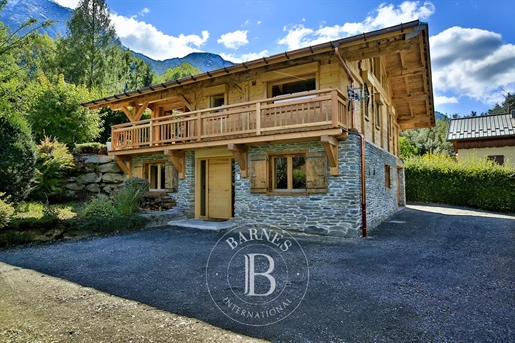 Barnes Chamonix - Les Houches - 5 Bedroom Chalet - Close To Centre - Stunning Views