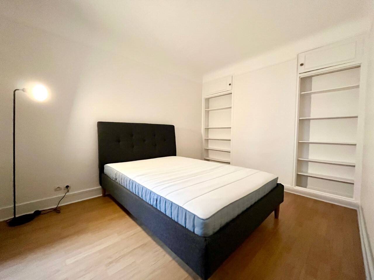 Appartement à louer, 45m², Paris 18ème