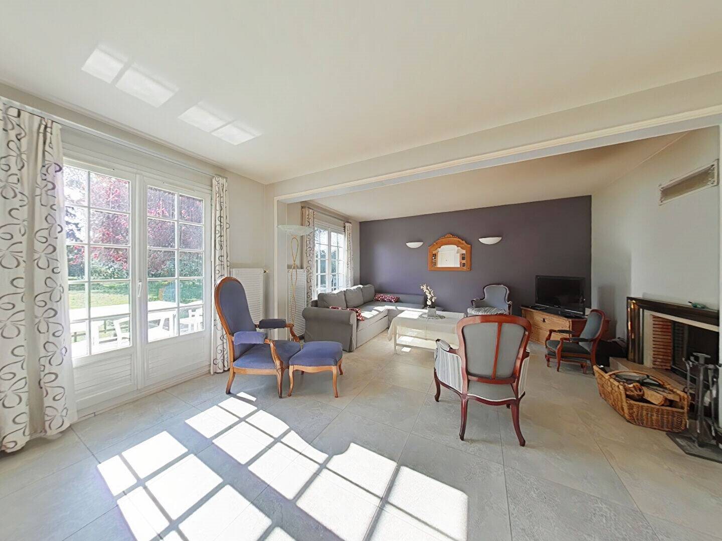 Maison à vendre, 180m², Fontenay-le-Fleury