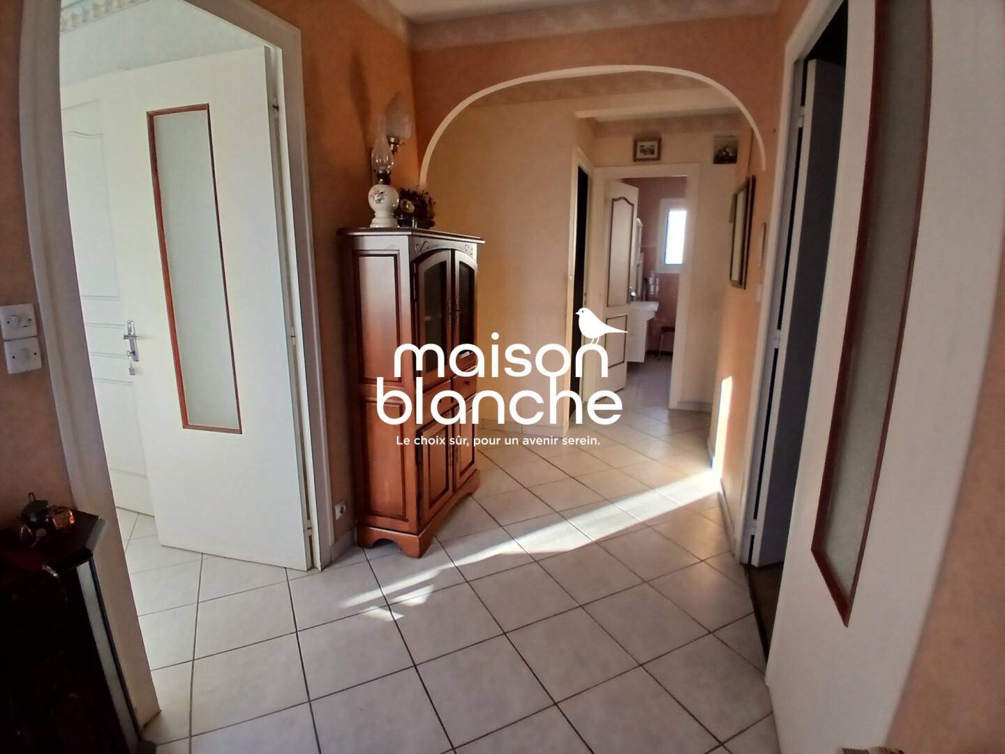 Maison à louer, 101m², Châtillon-sur-Thouet