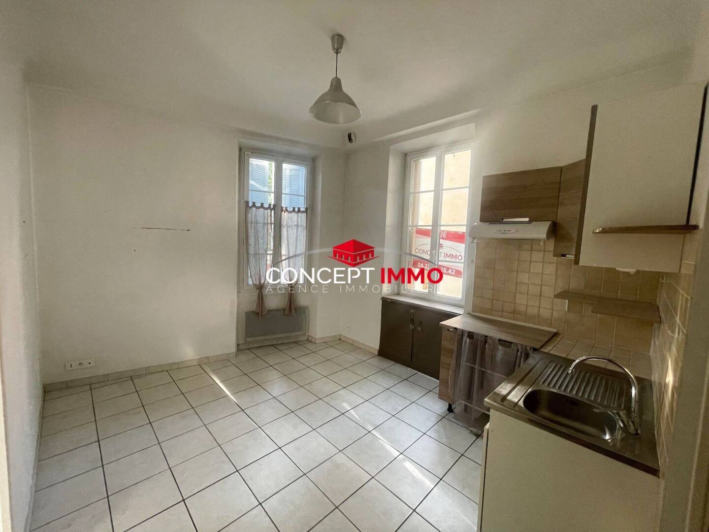 Appartement à louer, 38m², Belgentier