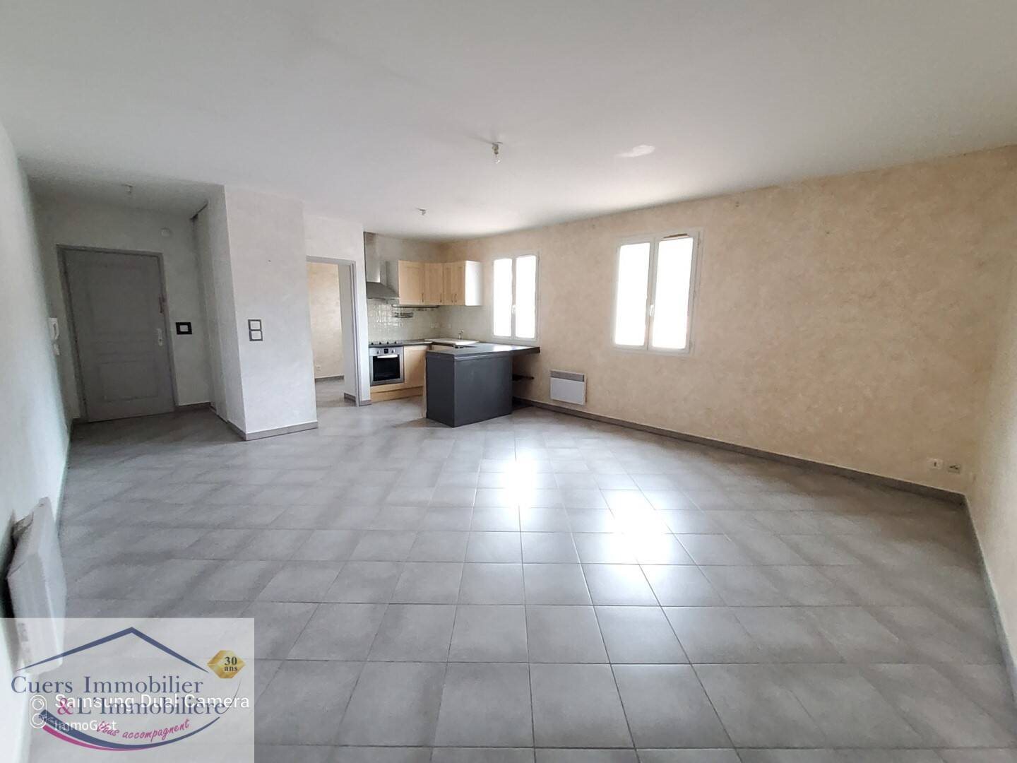 Appartement à louer, 72m², Cuers