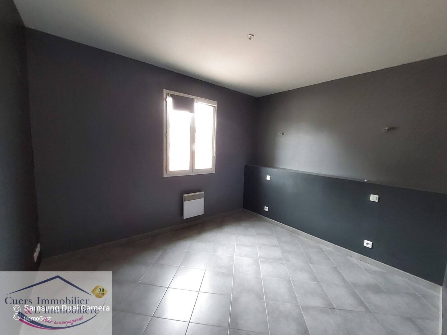 Appartement à louer, 72m², Cuers