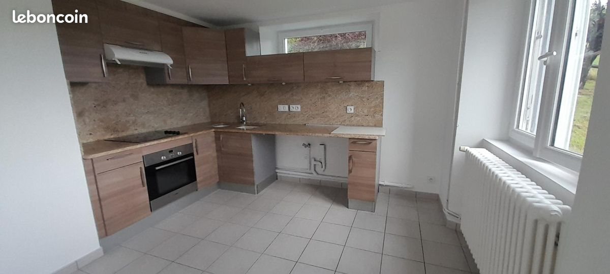 Appartement à louer, 66m², Saint-Flour