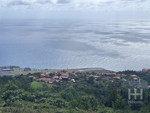 Terrains à bâtir à Santa Cruz avec vue sur la mer à 5 minutes du terrain de golf de Santo da Serra