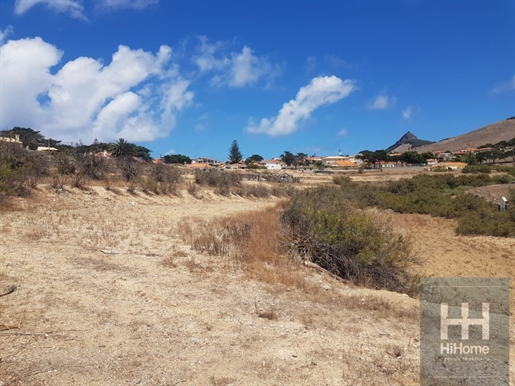 Land with 3,560 m2 in Camacha on the Island of Porto Santo