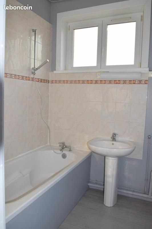 Appartement à louer, 35m², Baisieux