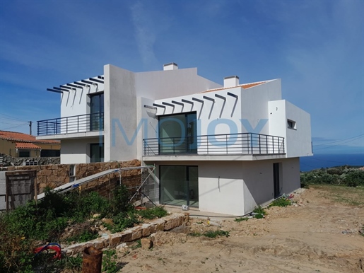 Huis T3 Geminada met Vooraanzicht Zee in Azole, Sintr