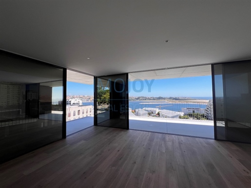 Appartement met 2 slaapkamers in Miramar Tower te koop, Porto