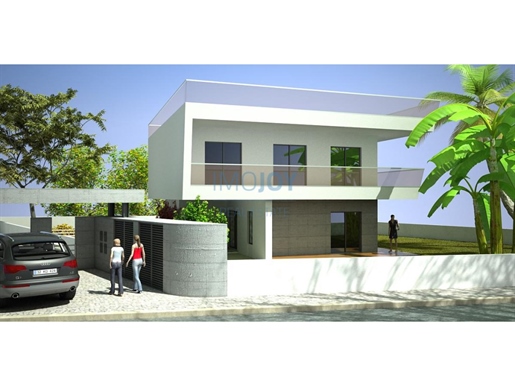 Fantastic Land for Construction of villas in Porto Dinheiro