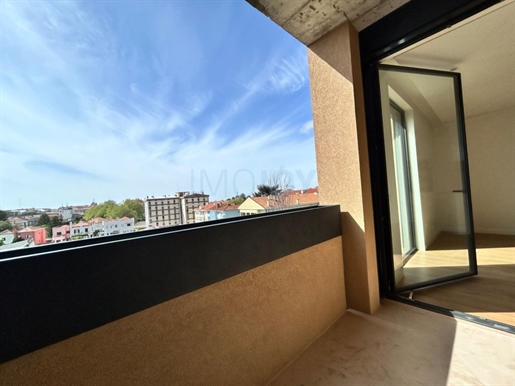 Uitstekend appartement met 1 slaapkamer in een condominium in Porto