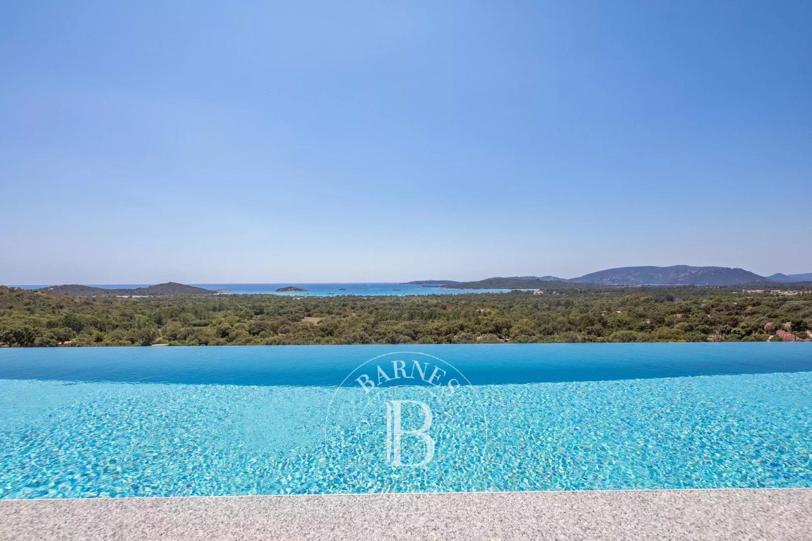 Maison à louer, 400m², Lecci