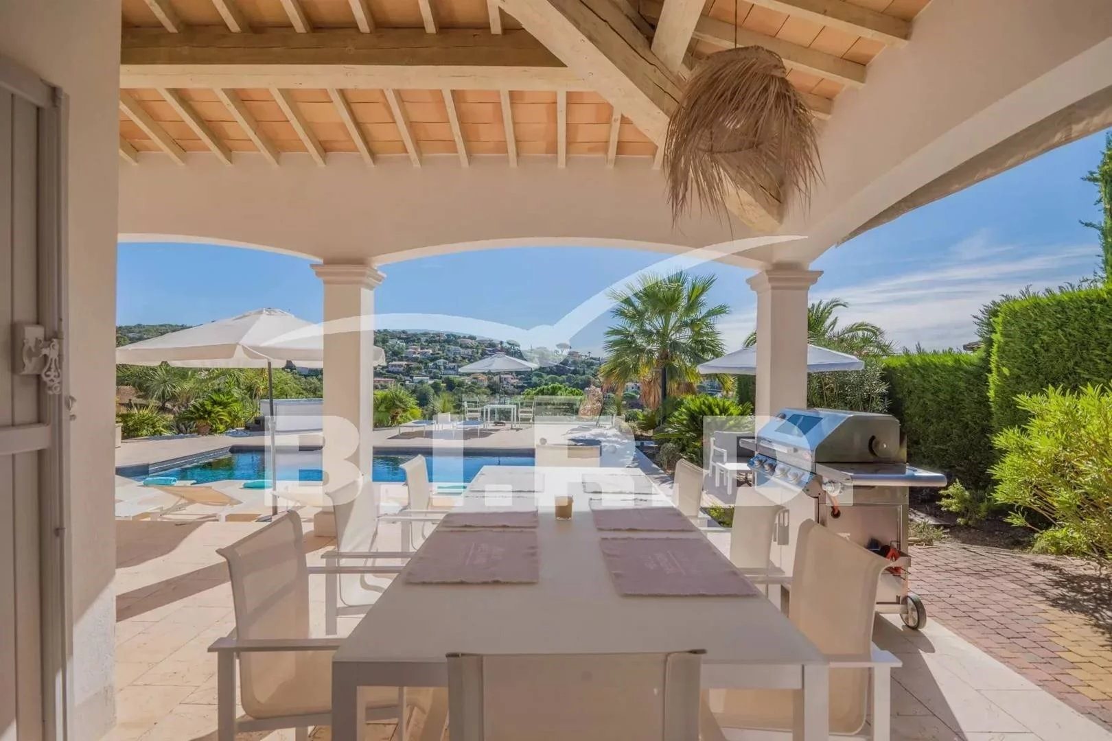 Maison à louer, 180m², Sainte-Maxime