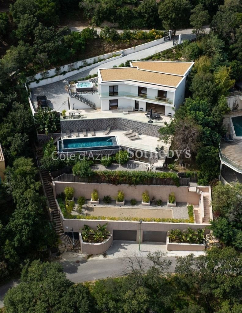 Maison à vendre, 265m², Roquebrune-sur-Argens