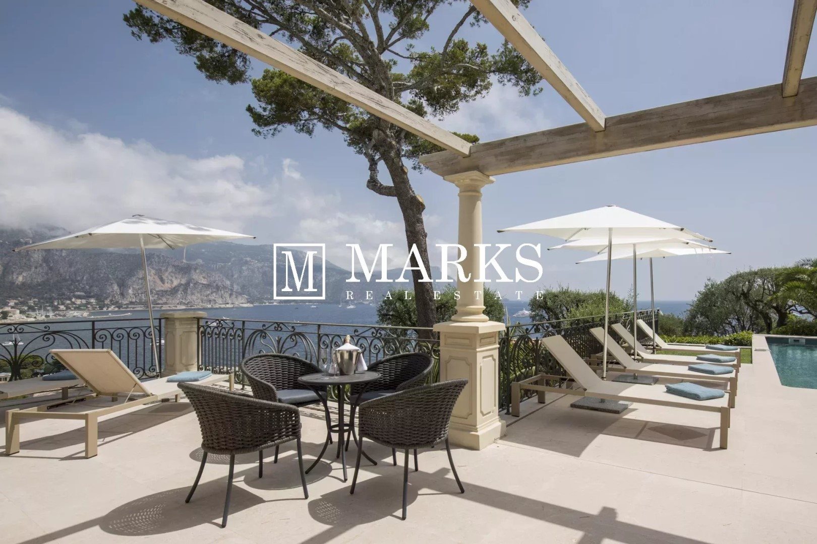 Maison à louer, 520m², Saint-Jean-Cap-Ferrat