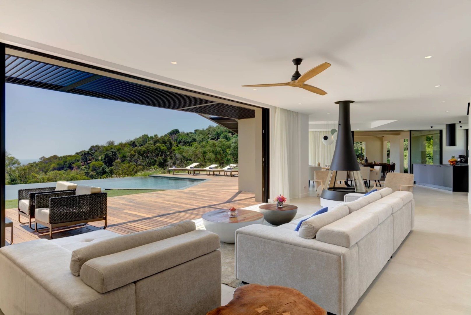 Maison à louer, 700m², Vallauris