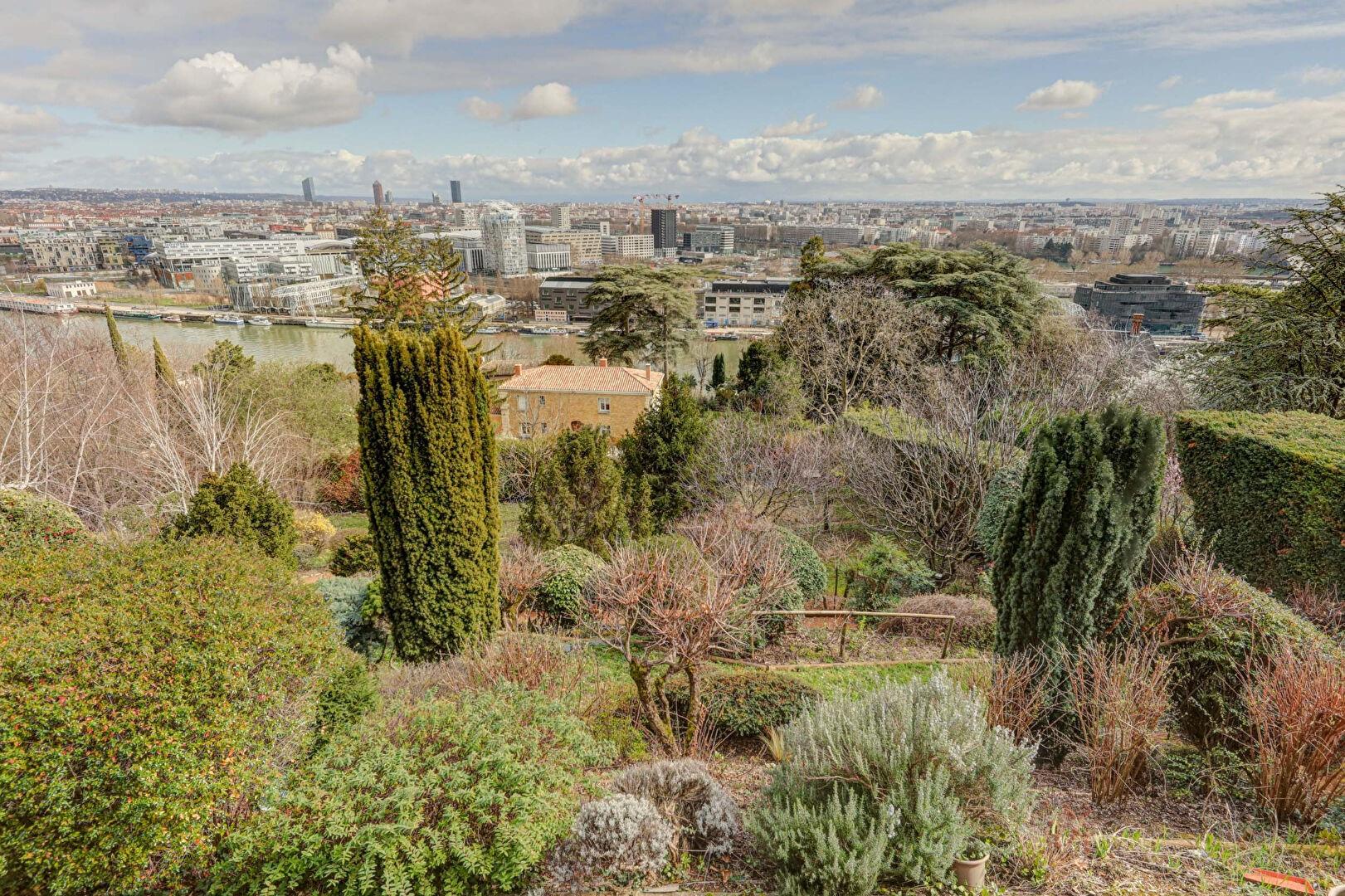 Maison à vendre, 320m², La Mulatière