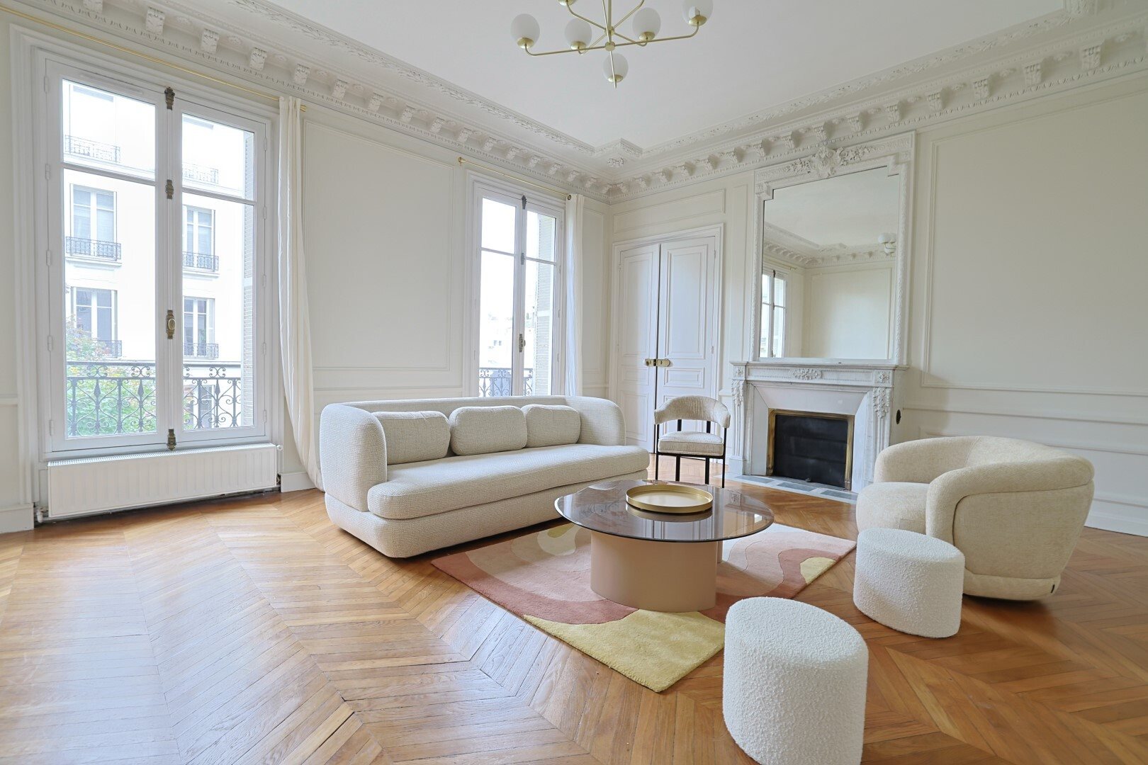 Appartement à louer, 236m², Paris 16ème